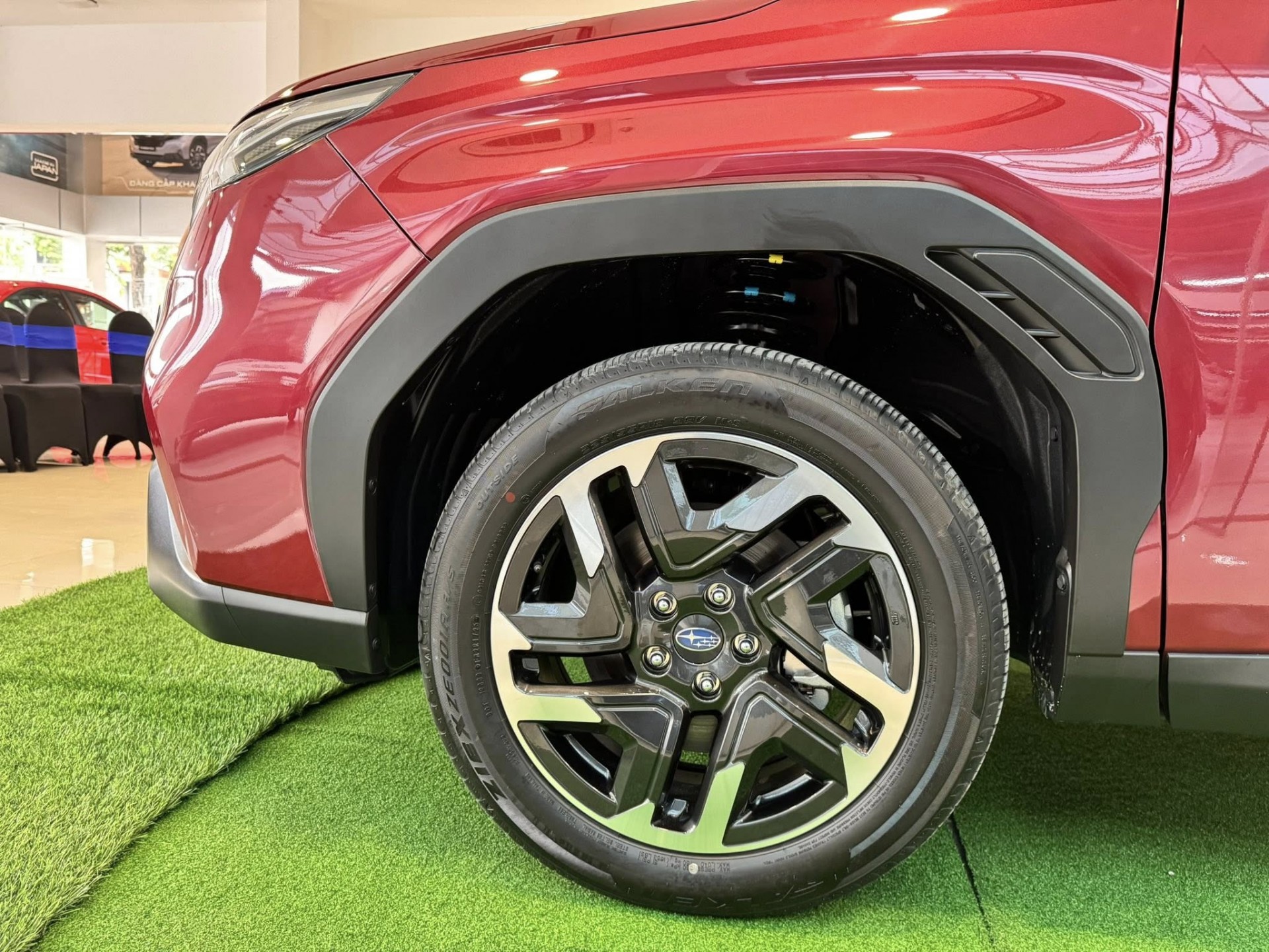 Subaru Forester 2025 ra mắt Việt Nam, tăng giá hơn 300 triệu đồng so với đời cũ