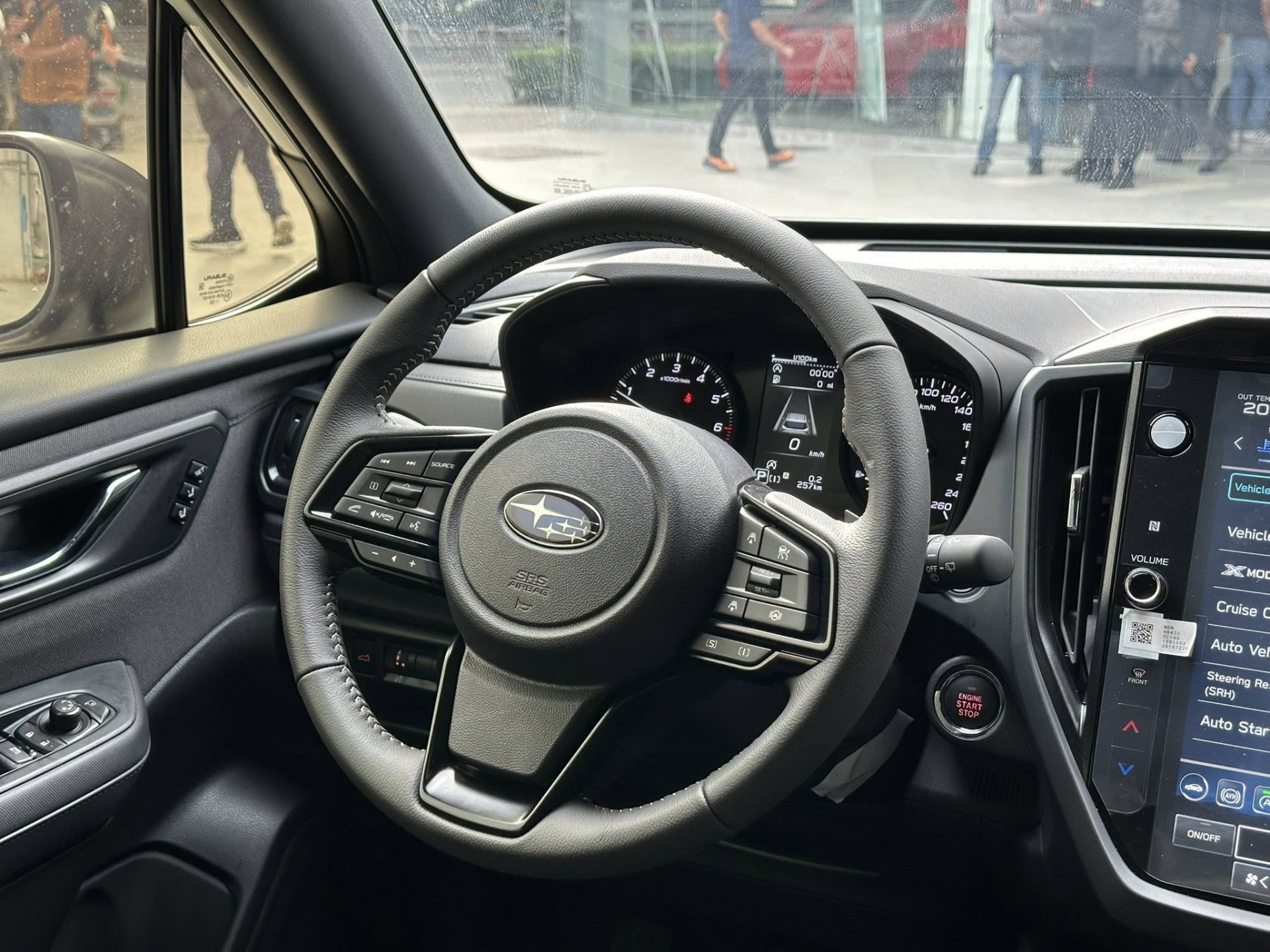 Subaru Forester 2025 ra mắt Việt Nam, tăng giá hơn 300 triệu đồng so với đời cũ