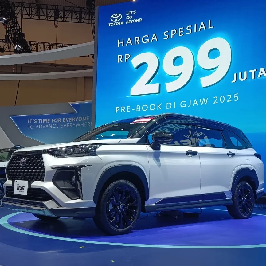 Toyota Veloz hybrid ra mắt giá quy đổi từ 472 triệu đồng