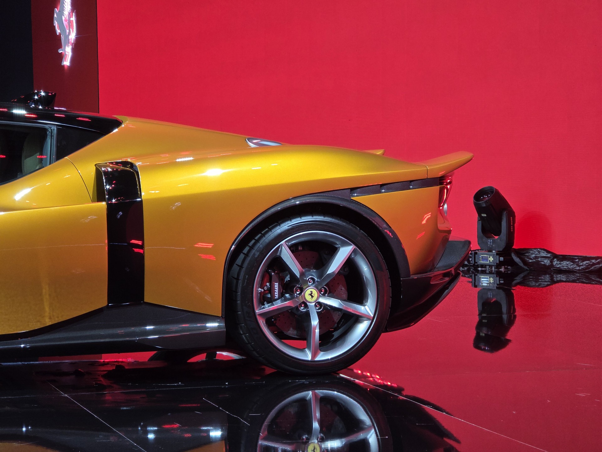 Ferrari 849 Testarossa ra mắt Đông Nam Á, giá quy đổi hơn 35 tỷ đồng Ferrari 849 Testarossa ra mắt Đông Nam Á, giá quy đổi hơn 35 tỷ đồng