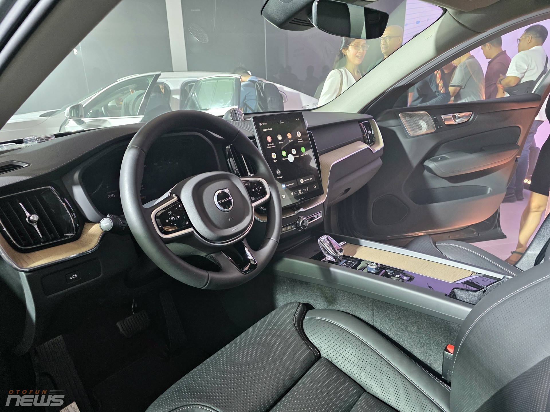 Bộ đôi Volvo XC60 và S90 2026 ra mắt, thêm trang bị, giá không đổi Bộ đôi Volvo XC60 và S90 2026 ra mắt, thêm trang bị, giá không đổi