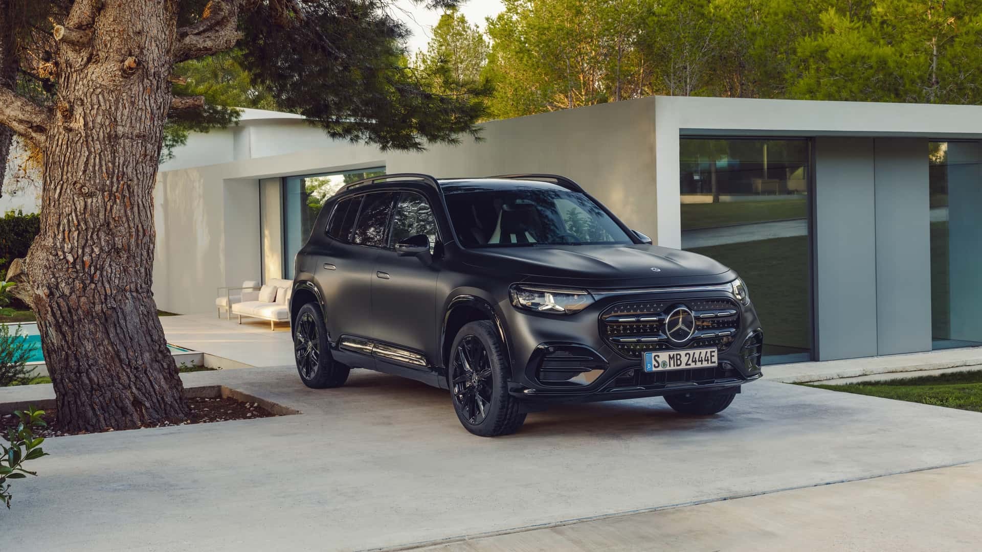 Phía trước của Mercedes-Benz GLB 2026