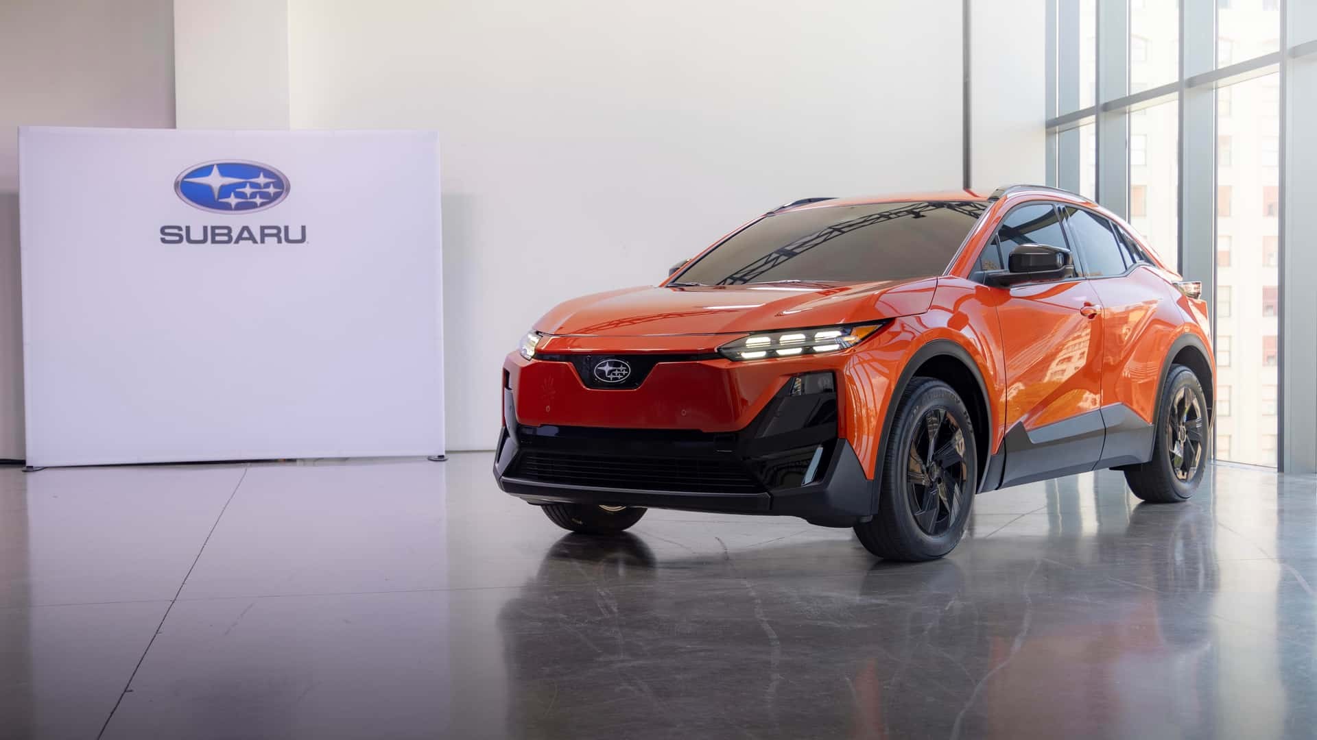 Phía trước của Subaru Uncharted 2026