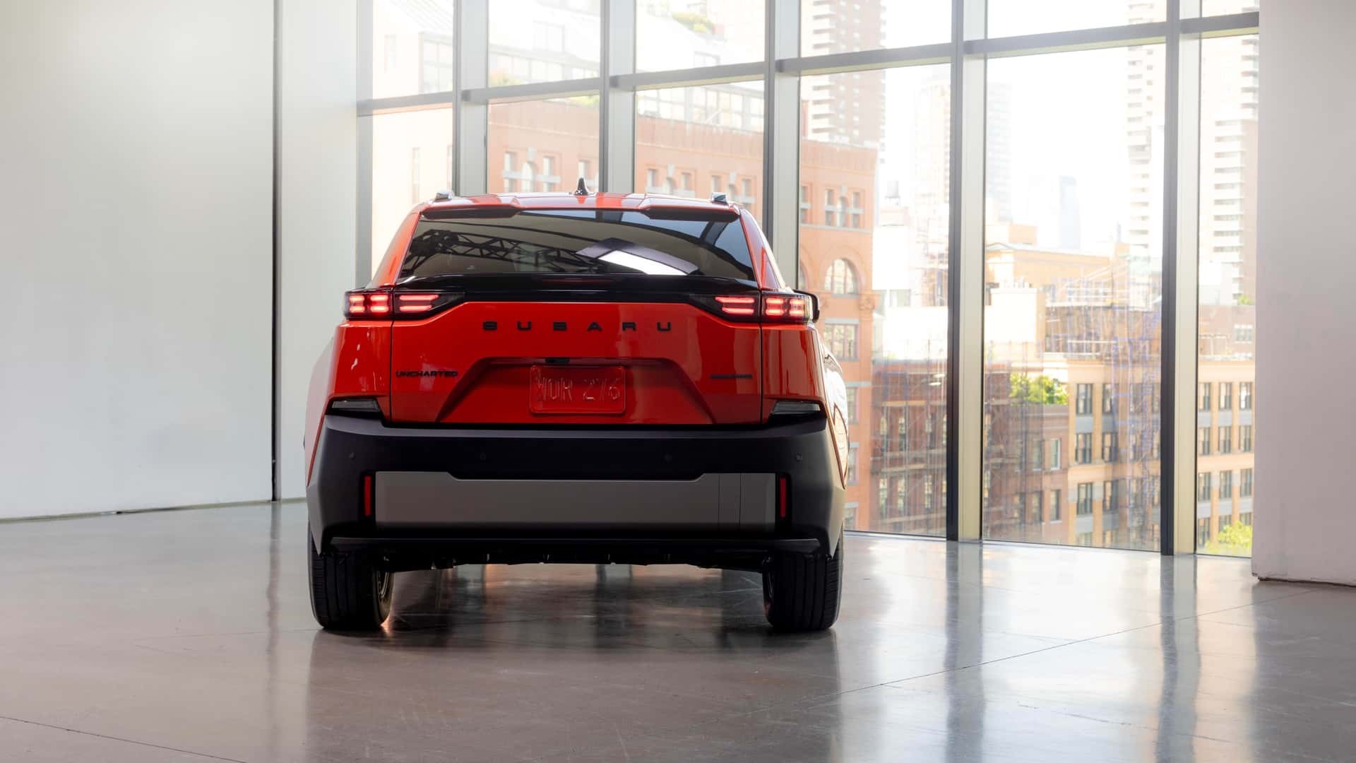 Trực diện đuôi xe của Subaru Uncharted 2026