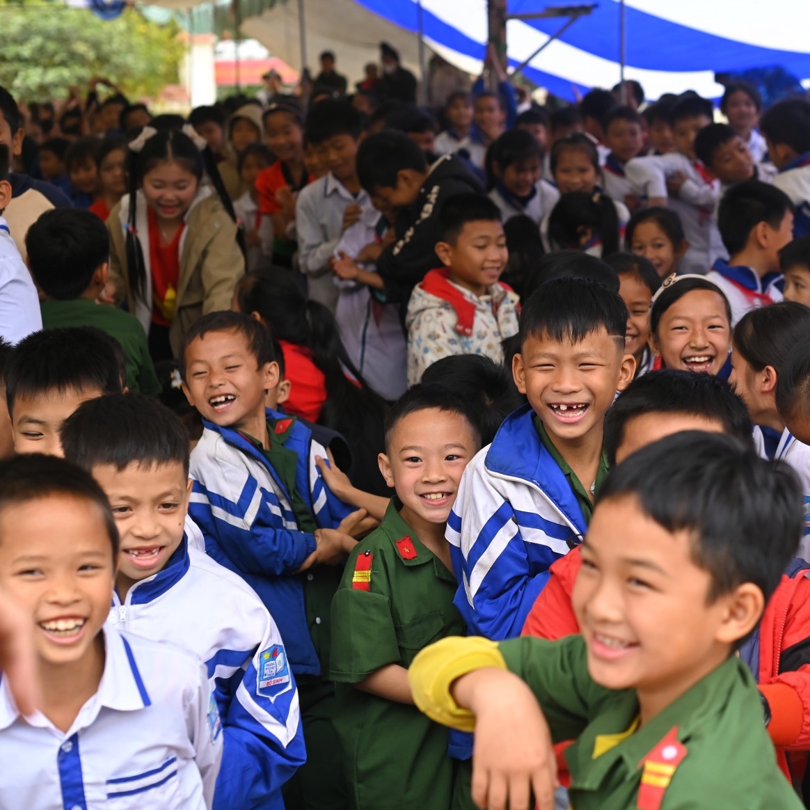 Ford đồng hành cùng “Sưởi ấm bản cao 2025” trên hành trình mang hơi ấm tới Bó Sinh