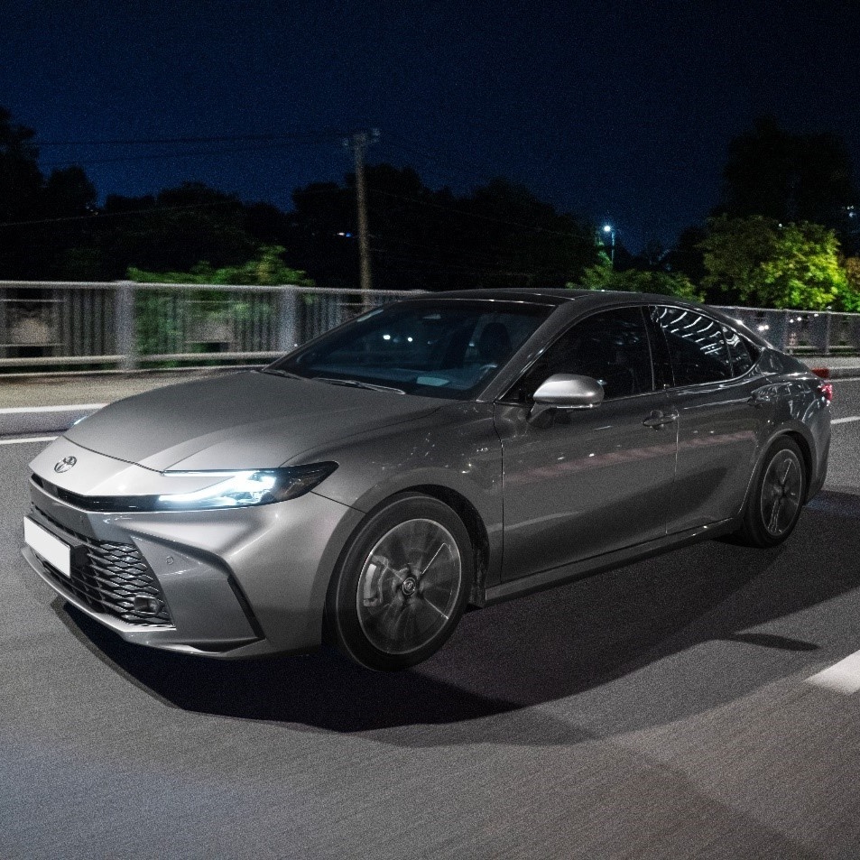 Toyota Camry HEV 2025 - biểu tượng dẫn đầu: Khi đẳng cấp và công nghệ hội tụ