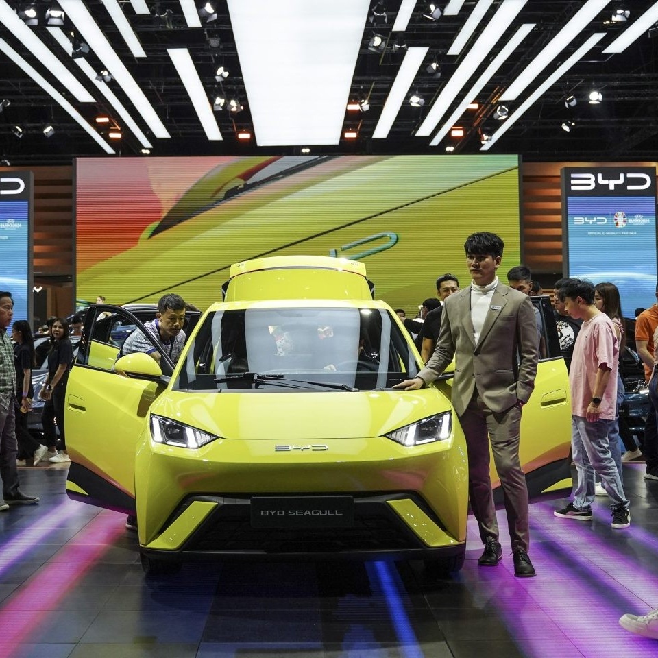 Các nhà sản xuất Trung Quốc dự kiến sẽ vượt Nhật Bản về tổng lượng xe bán ra trong năm 2025