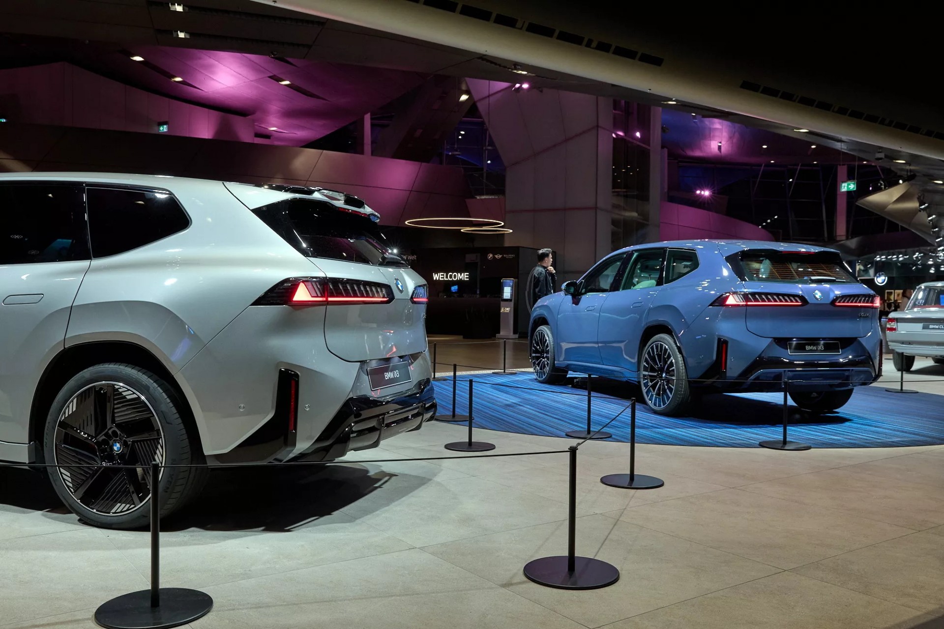 Phía sau của BMW iX3 2026