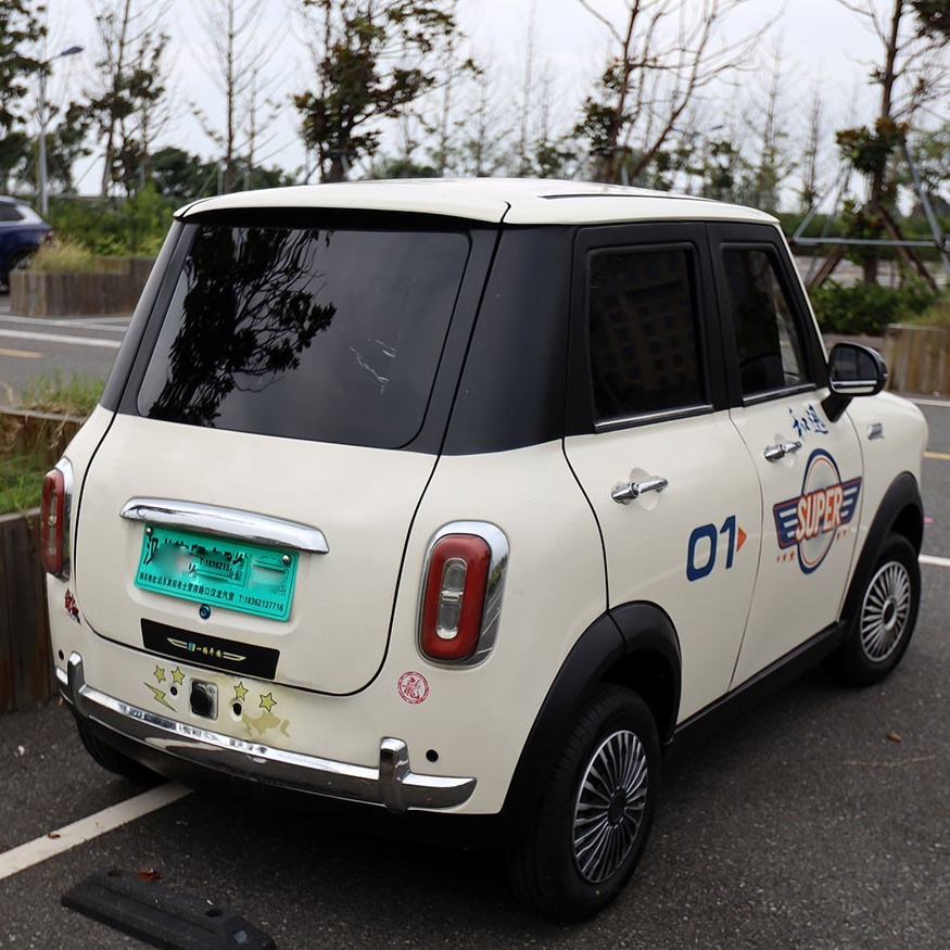 Người trẻ ngày càng chuộng ô tô điện của người cao tuổi tại Trung Quốc