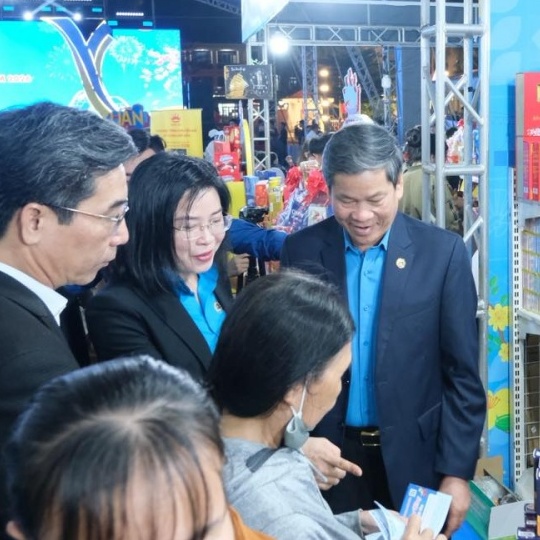 Tết ấm hơn khi người lao động được chăm lo từ những việc làm cụ thể