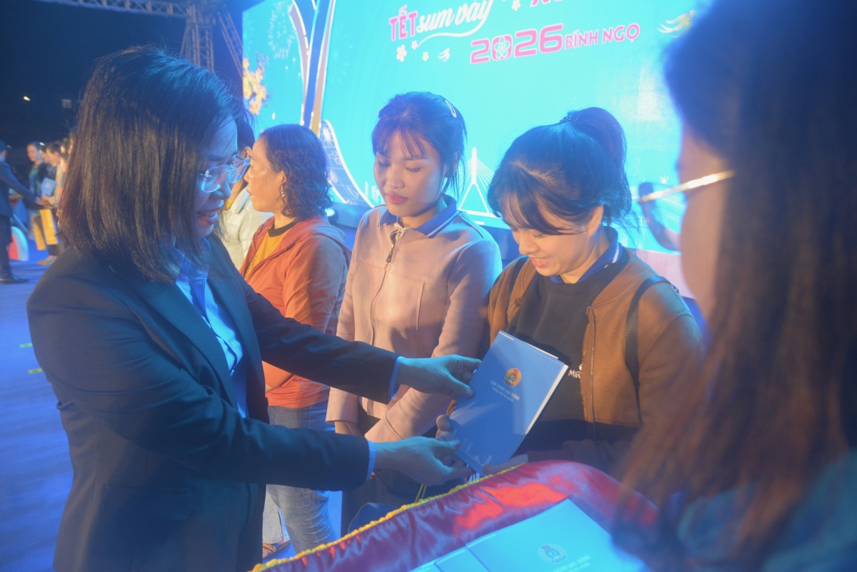 Tết ấm hơn khi người lao động được chăm lo từ những việc làm cụ thể