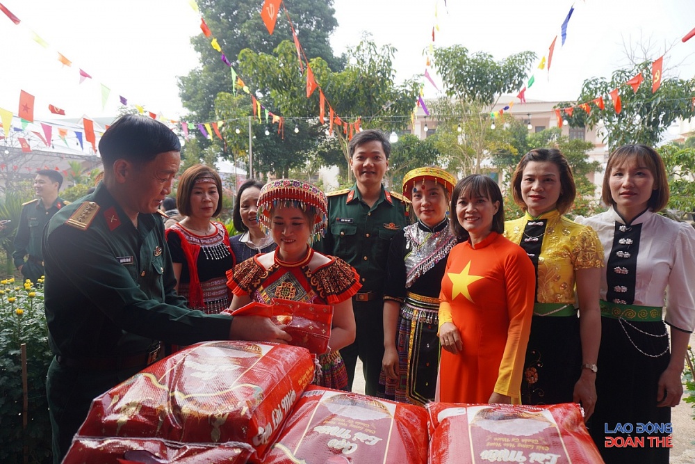 Ngày hội Tết tại Công ty Cà phê 15: Trao an sinh, gửi trọn nghĩa tình