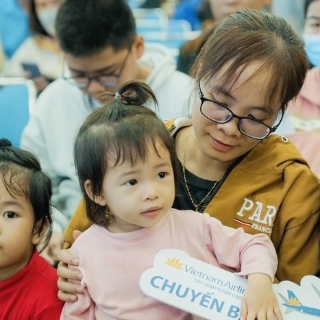 Tây Ninh: Chuyến bay mùa xuân và niềm hạnh phúc giản dị của người lao động xa quê