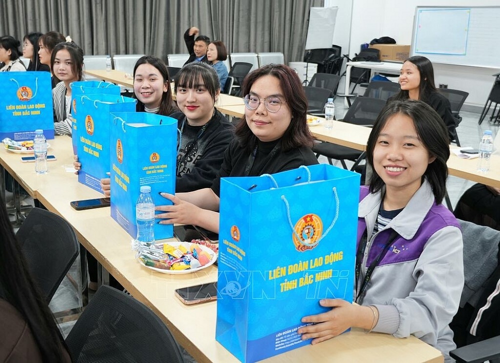 Ấm áp “Tết không xa nhà” nơi quê hương thứ hai