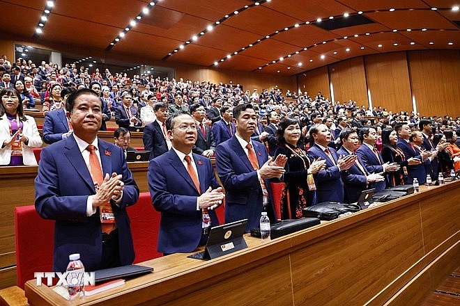 Đại hội đại biểu toàn quốc lần thứ XIV của Đảng khai mạc trọng thể tại Trung tâm Hội nghị quốc gia (Hà Nội), với sự tham dự của 1.586 đại biểu, đại diện cho hơn 5,6 triệu đảng viên trong toàn Đảng. Đại hội đại biểu toàn quốc lần thứ XIV của Đảng khai mạc trọng thể tại Trung tâm Hội nghị quốc gia (Hà Nội), với sự tham dự của 1.586 đại biểu, đại diện cho hơn 5,6 triệu đảng viên trong toàn Đảng.