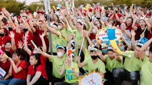 Tết nghĩa tình ở Xí nghiệp May Tuy Phong