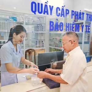 Bảo hiểm y tế mở rộng chi trả thuốc ung thư, người lao động bớt lo chi phí