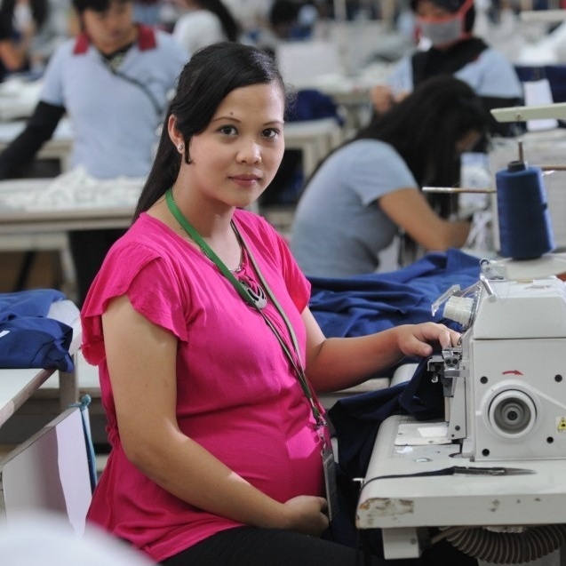 Nghỉ việc trước khi sinh con: Có được hưởng đồng thời chế độ thai sản và thất nghiệp?