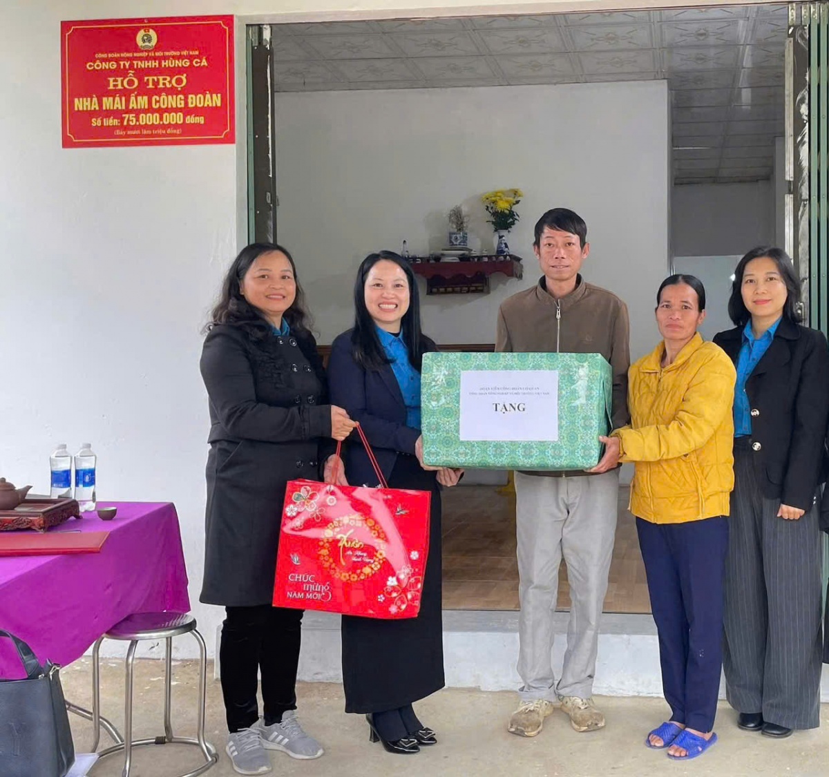 Khi công đoàn “nghĩ xa” và ‘làm gần”