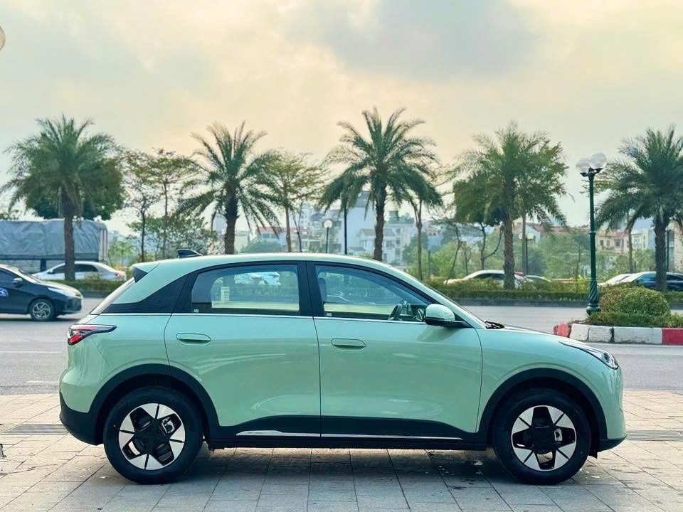 Geely EX2 về đại lý, giá dự kiến 500 triệu