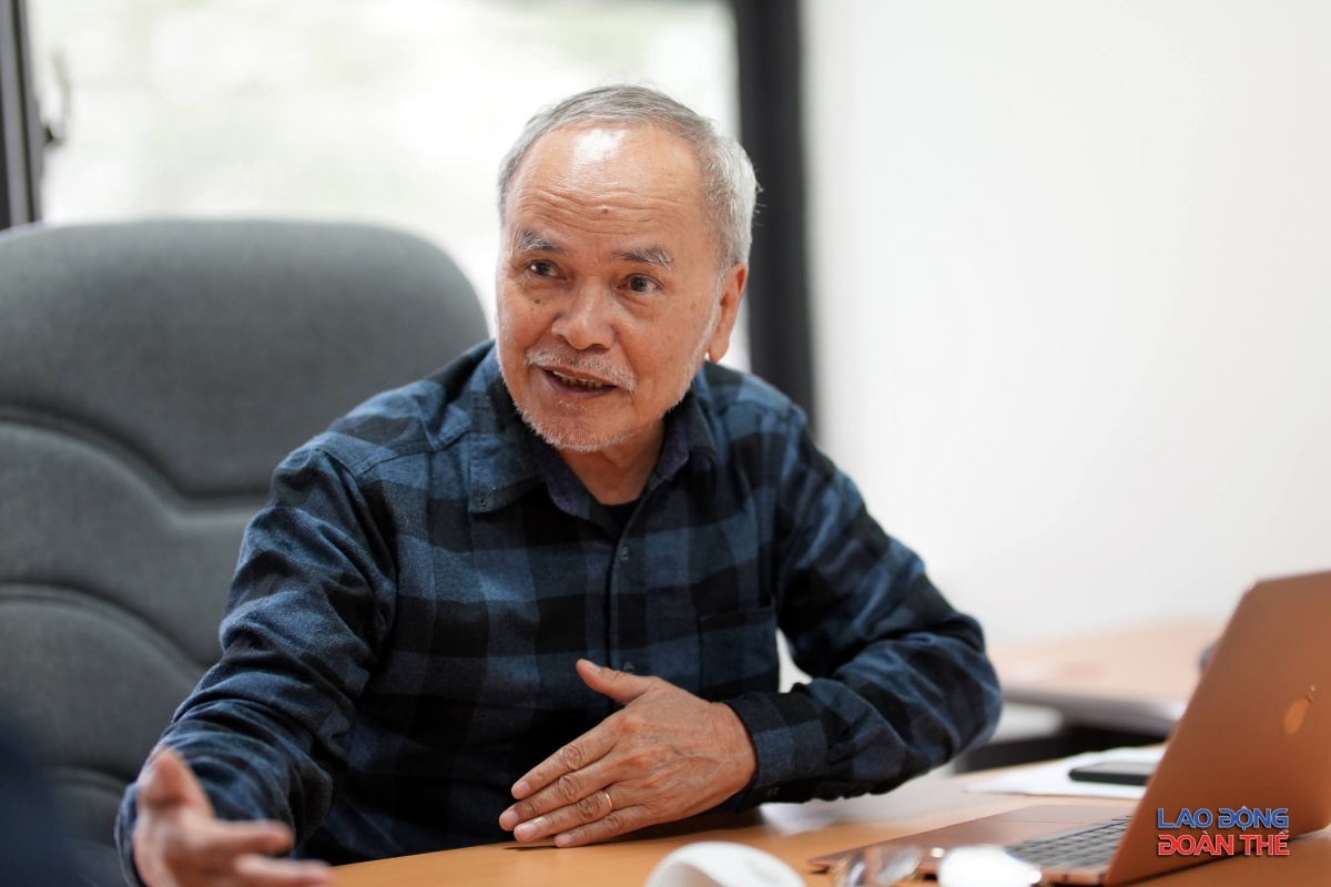 GS.TSKH Đinh Dũng: “Khoa học không thể chạy theo phong trào, càng không thể trông chờ phép màu”