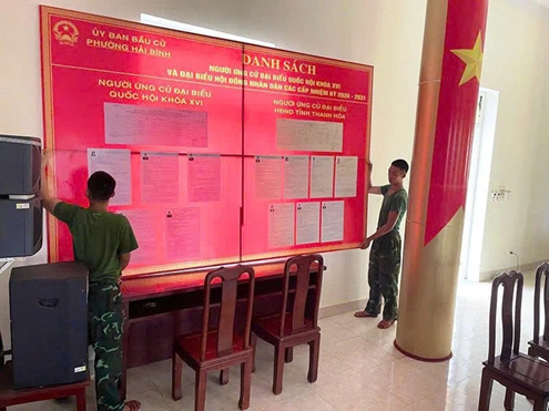 Chiến sĩ Tiểu đoàn hỗn hợp đảo Mê chuẩn bị cho ngày bầu cử ĐBQH khóa XVI và đại biểu HĐND các cấp nhiệm kỳ 2026-2031