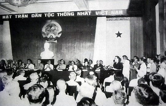 Đại hội Mặt trận dân tộc thống nhất Việt Nam họp từ ngày 31/1 đến 4/2/1977. Ảnh: Tư liệu. Đại hội Mặt trận dân tộc thống nhất Việt Nam họp từ ngày 31/1 đến 4/2/1977. Ảnh: Tư liệu.