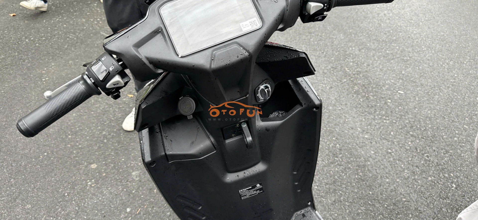 Xe điện Vinfast Viper lộ ảnh thực tế