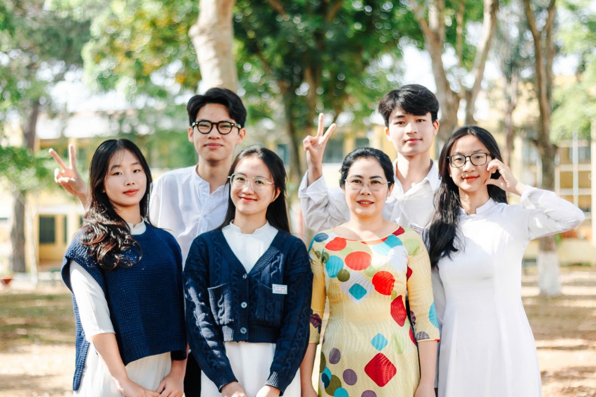 Lâm Đồng: Cô giáo dạy Toán đam mê khoa học, biến tri thức thành sản phẩm hữu ích