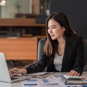 Làm việc online, nhận lương từ nước ngoài: Người lao động cần hiểu rõ thuế thu nhập cá nhân