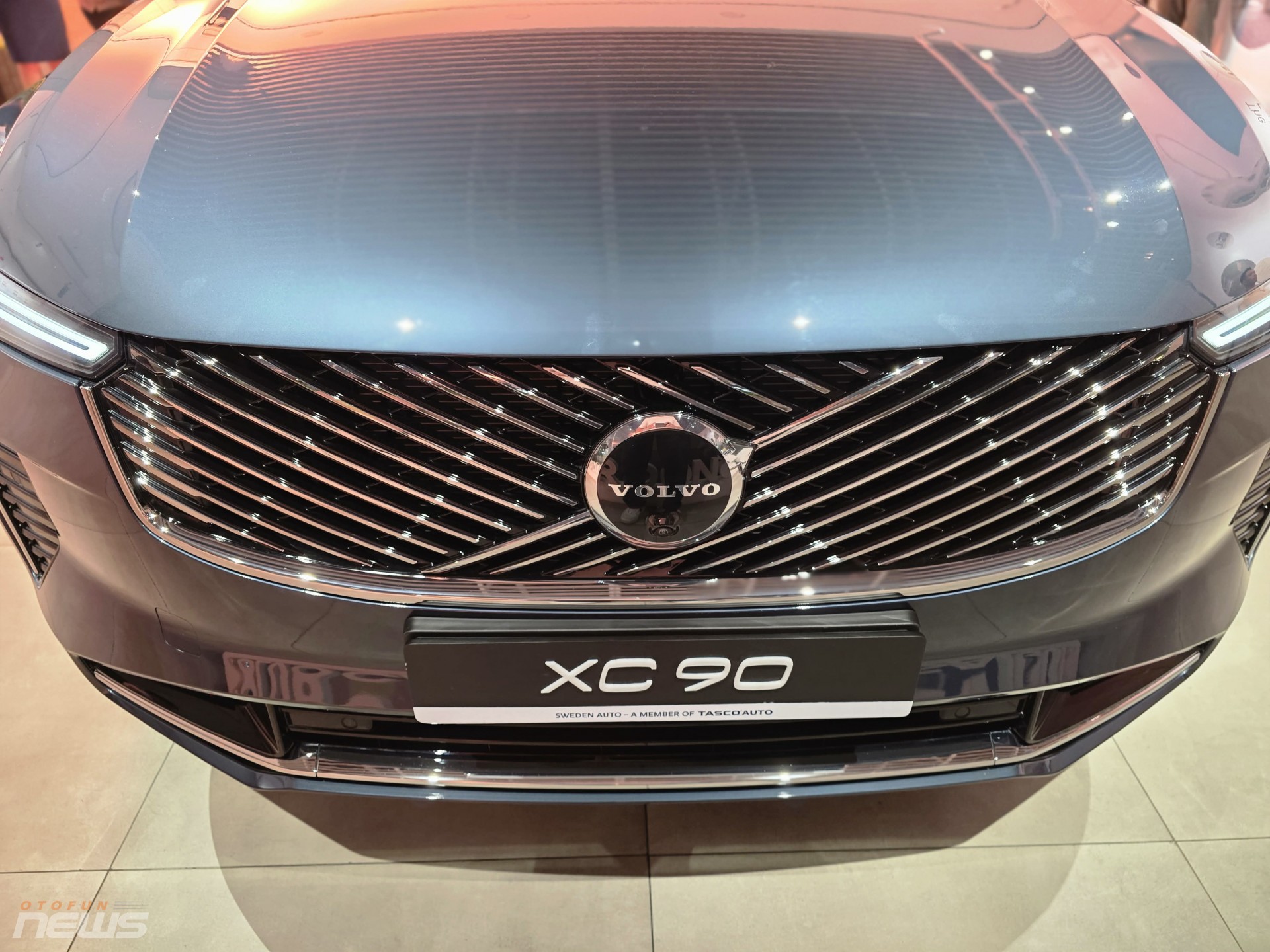 Volvo XC90 2026 ra mắt giá 3,289 tỷ đồng, giảm so với trước và đổi động cơ