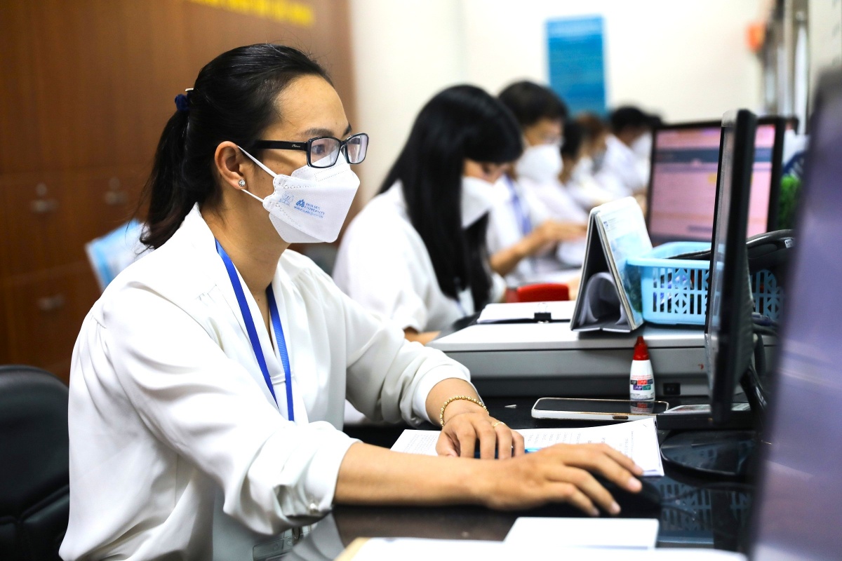 Mở rộng quyền kinh doanh cho viên chức, cần hiểu rõ để thực hiện đúng