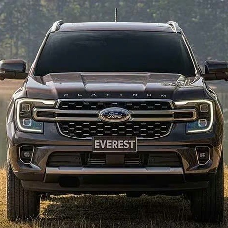 Ford Everest Platinum 2026 máy dầu 2.0L từ 1,4 tỷ đồng, sắp về Việt Nam