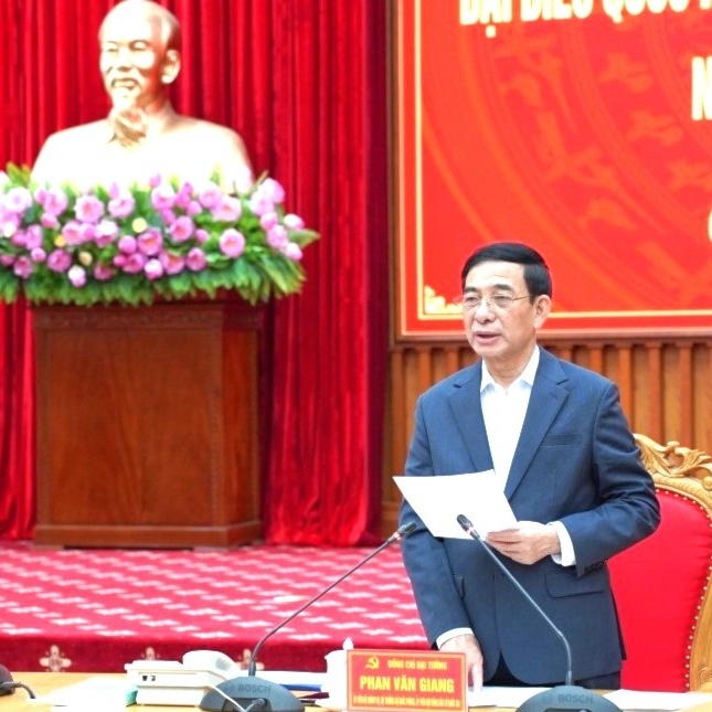 Đại tướng Phan Văn Giang kiểm tra công tác chuẩn bị bầu cử tại tỉnh Cao Bằng