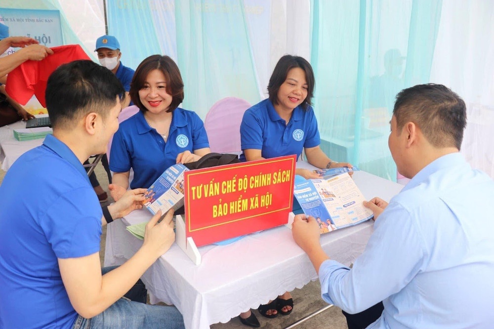 Người lao động sắp nghỉ việc, cần biết gì về chính sách bảo hiểm thất nghiệp mới?