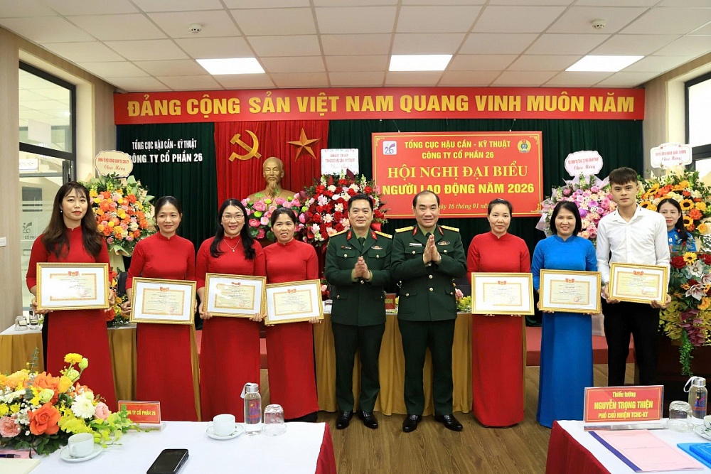 Đẩy mạnh phong trào thi đua mang dấu ấn Công đoàn Quân đội