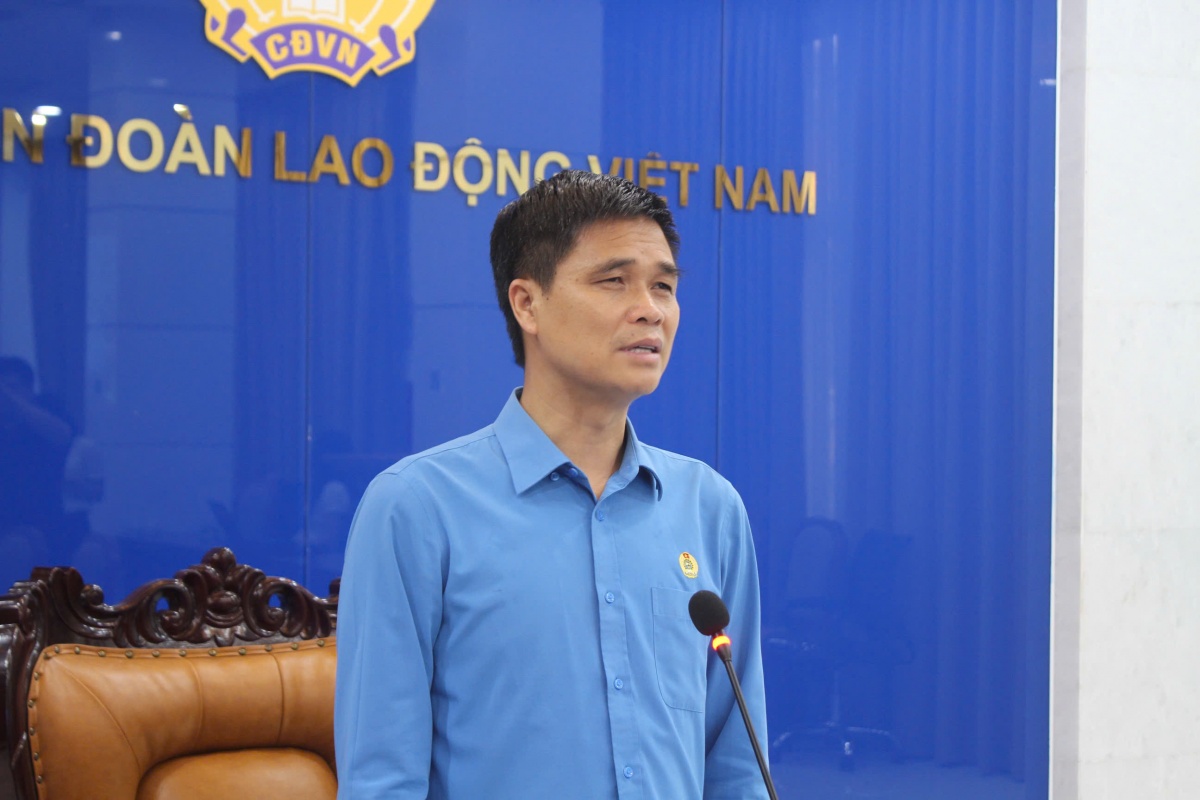 Tăng cường “sức đề kháng” tư tưởng cho công nhân trong kỷ nguyên số Tăng cường “sức đề kháng” tư tưởng cho công nhân trong kỷ nguyên số