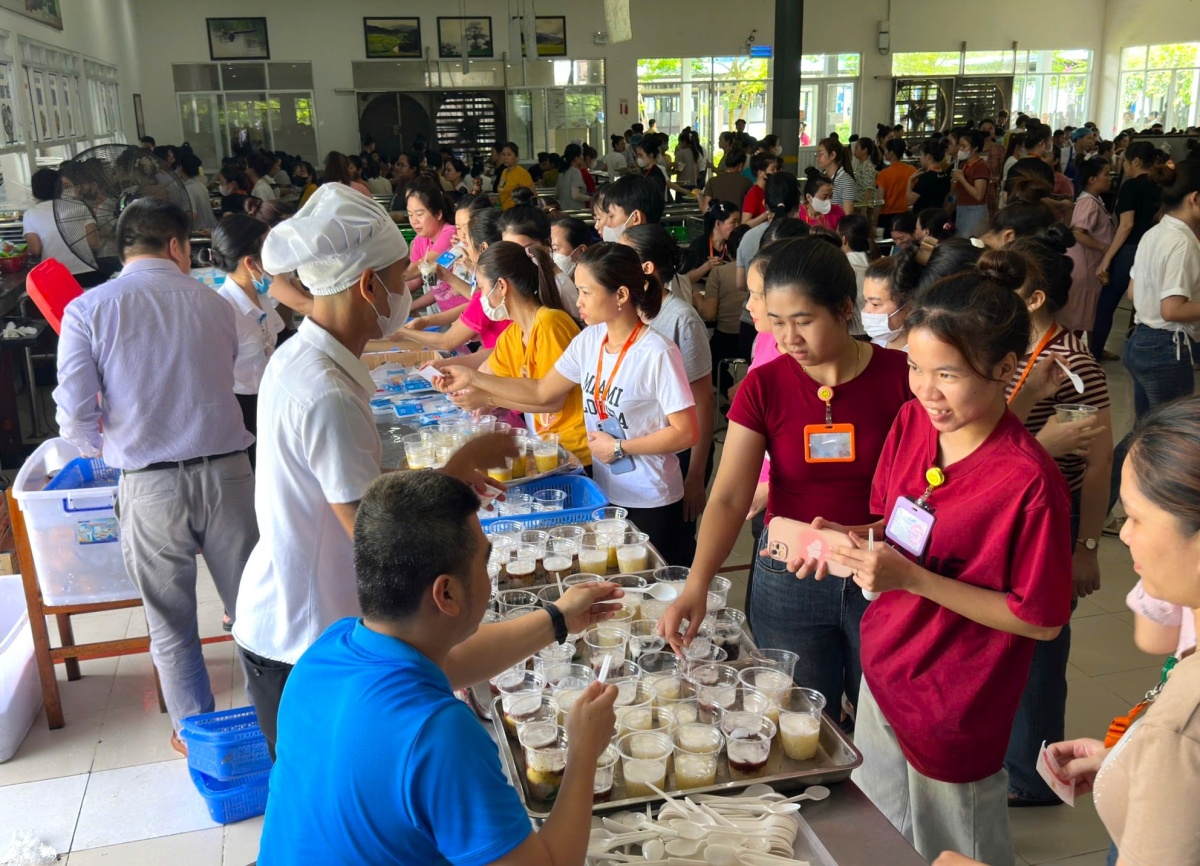 Đổi mới hoạt động công đoàn để đồng hành cùng người lao động trong bối cảnh mới