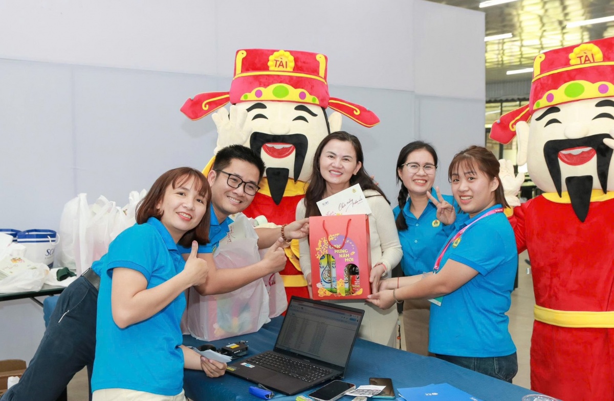 Đổi mới hoạt động công đoàn để đồng hành cùng người lao động trong bối cảnh mới