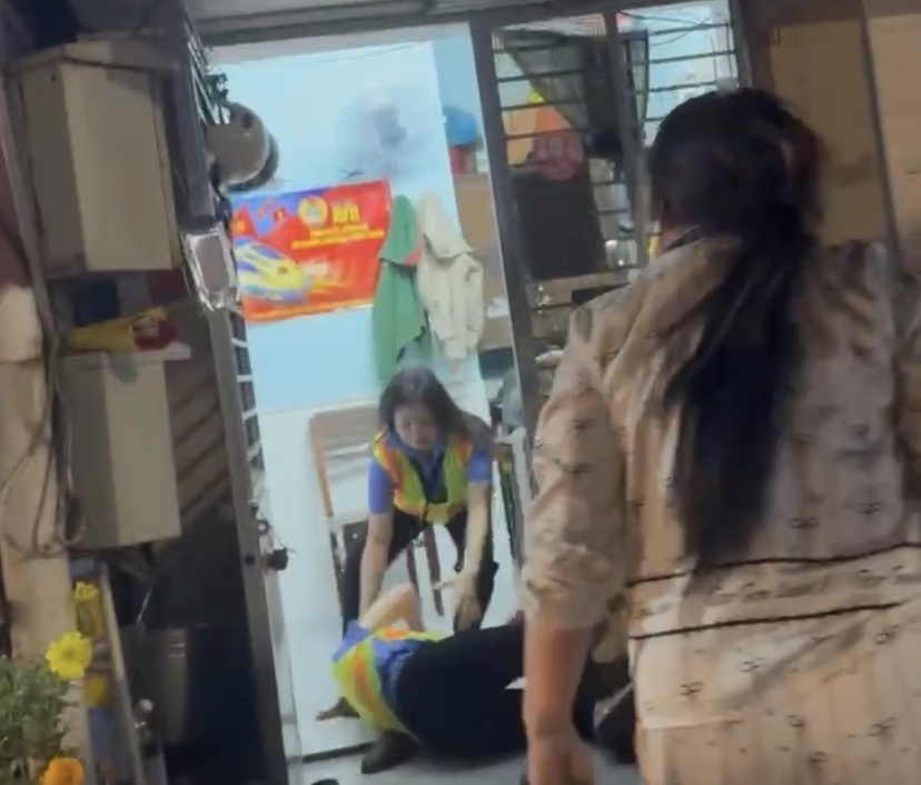 Lời kể ám ảnh của hai nữ nhân viên gác chắn đường sắt bị đánh Lời kể ám ảnh của hai nữ nhân viên gác chắn đường sắt bị đánh