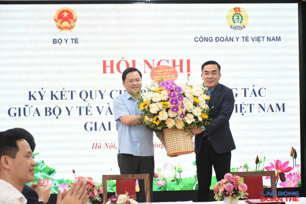 Ba "đơn hàng" đột phá của Chủ tịch Tổng Liên đoàn Lao động Việt Nam dành cho ngành Y tế Ba "đơn hàng" đột phá của Chủ tịch Tổng Liên đoàn Lao động Việt Nam dành cho ngành Y tế