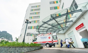 Vượt “cơn bão kép” nhồi máu não kèm nhiễm trùng huyết, bệnh nhân 68 tuổi thoát nguy cơ tàn phế vĩnh viễn