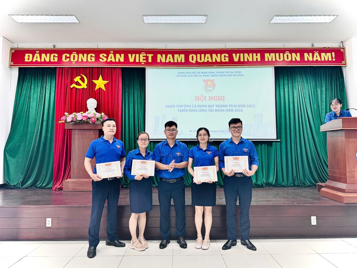 Lặng lẽ một tấm lòng