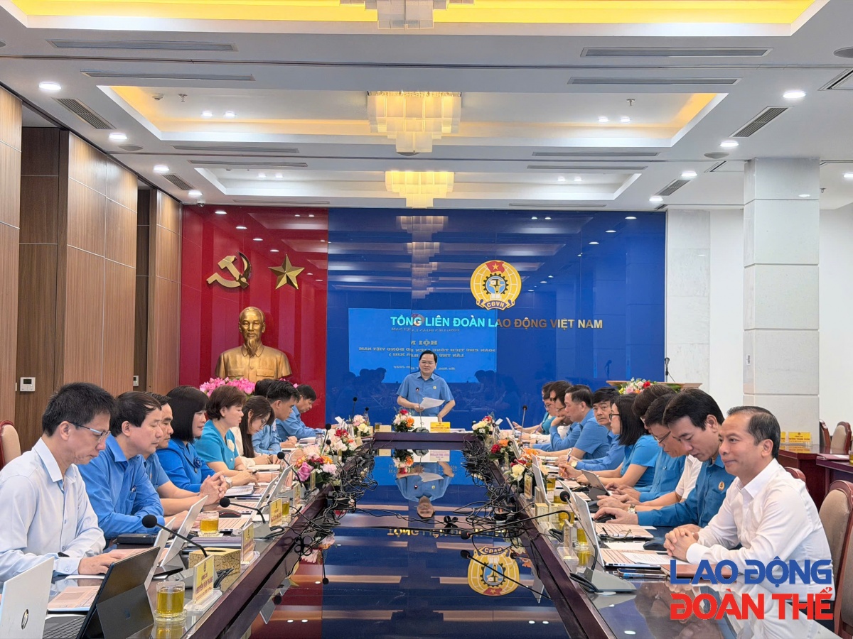 Hoàn thiện mục tiêu, chỉ tiêu và giải pháp chuẩn bị Đại hội XIV Công đoàn Việt Nam