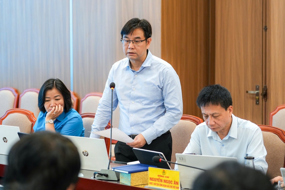 Hoàn thiện mục tiêu, chỉ tiêu và giải pháp chuẩn bị Đại hội XIV Công đoàn Việt Nam