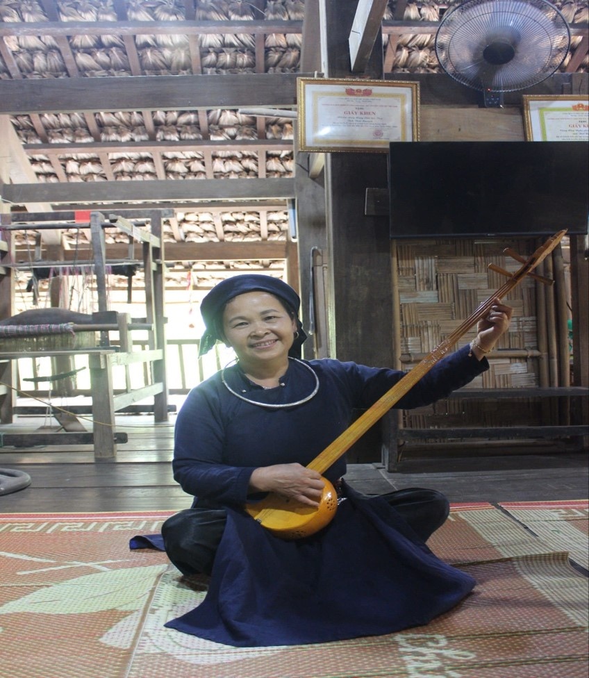 Đất nước thu nhỏ giữa lòng Hà Nội