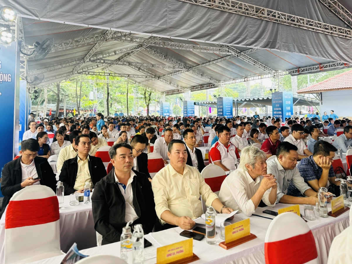 Công đoàn Đà Nẵng khẳng định vai trò nòng cốt trong chăm lo người lao động và bảo đảm an toàn lao động