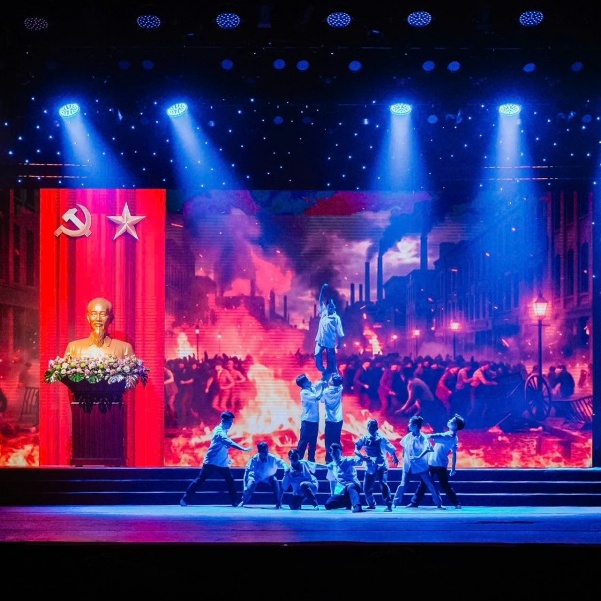 truc tiep le ky niem 140 nam ngay quoc te lao dong va tuyen duong chu tich cdcs xuat sac tieu bieu trong doi thoai thuong luong