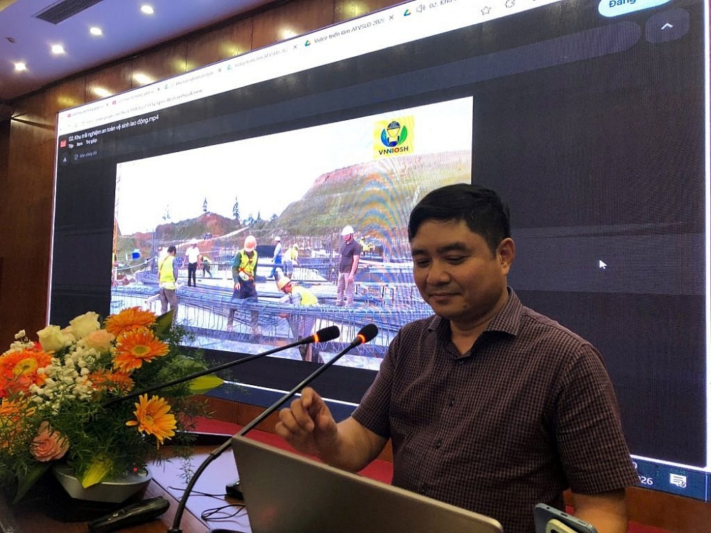 Đổi mới cách công đoàn tham gia quản lý, giám sát công tác an toàn, vệ sinh lao động trong kỷ nguyên số