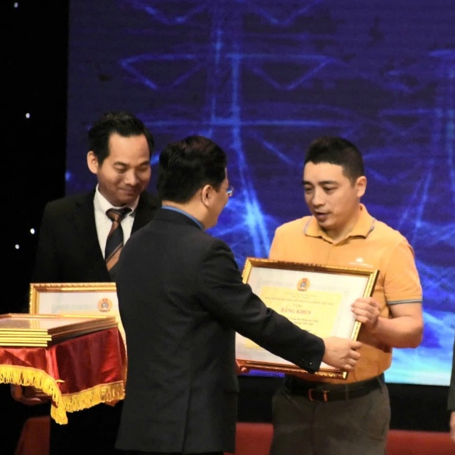 Công đoàn xây dựng môi trường lao động an toàn, bền vững